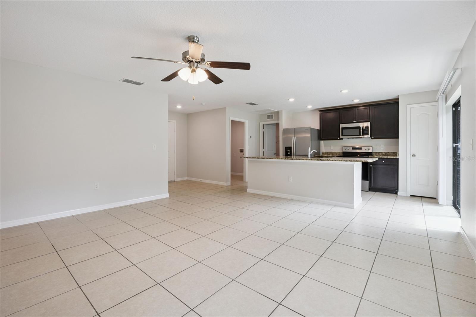 35669 Rose Moss Ave Property Photo 5