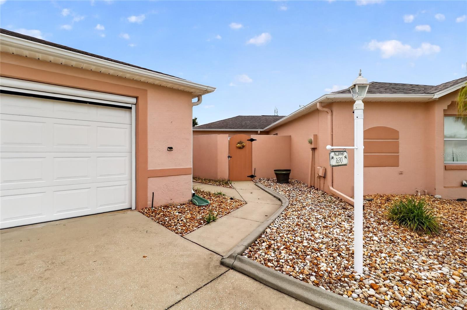 1630 Tampico Pl Property Photo 4