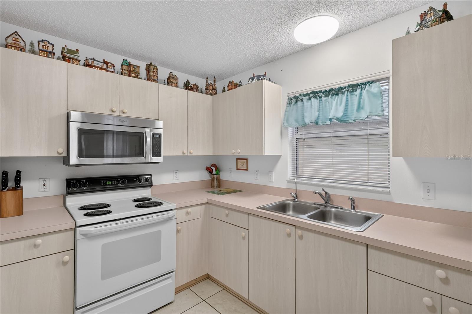 1630 Tampico Pl Property Photo 21