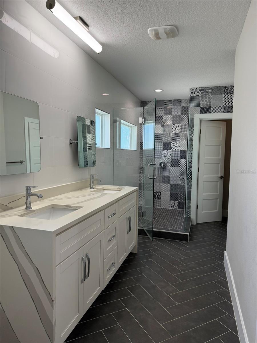 521 Peachtree Rd Property Photo 9
