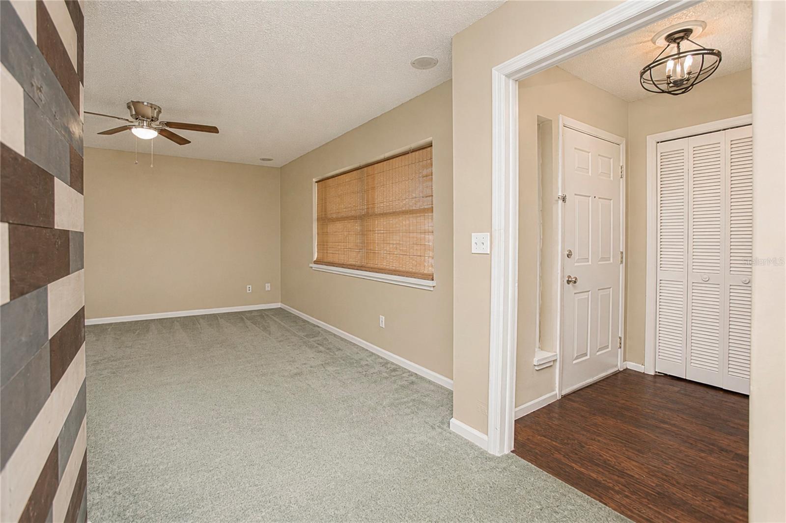 7621 Ruthwind Ct Property Photo 6