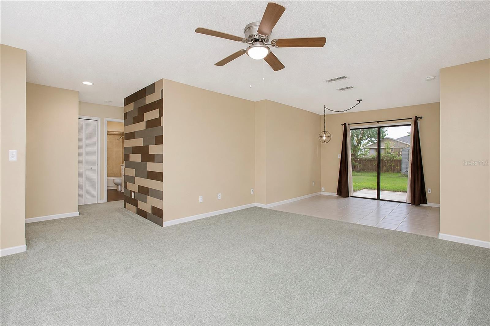 7621 Ruthwind Ct Property Photo 7
