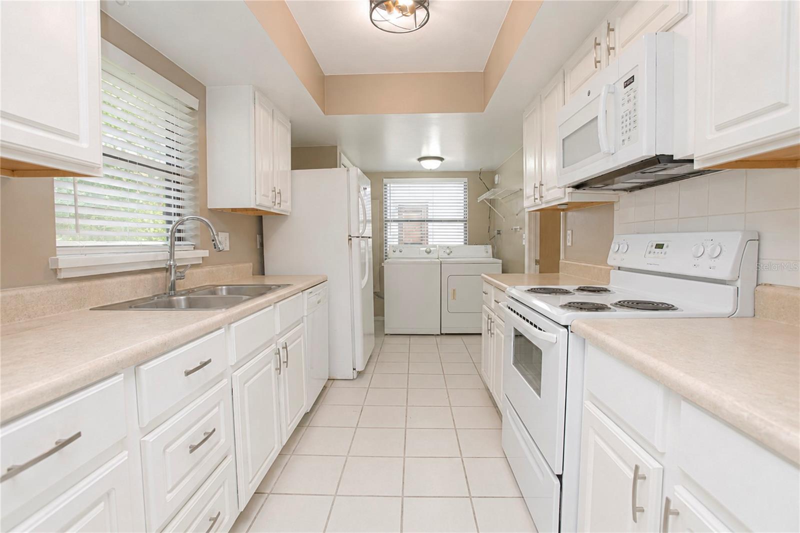 7621 Ruthwind Ct Property Photo 10