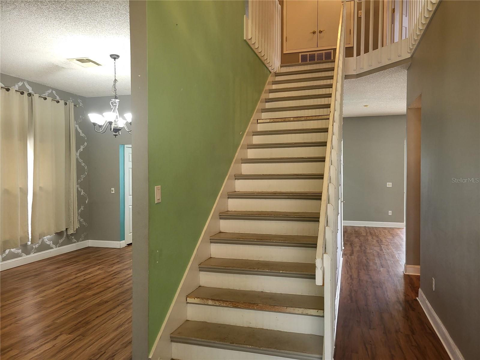 1188 Foxforrest Cir Property Photo 10