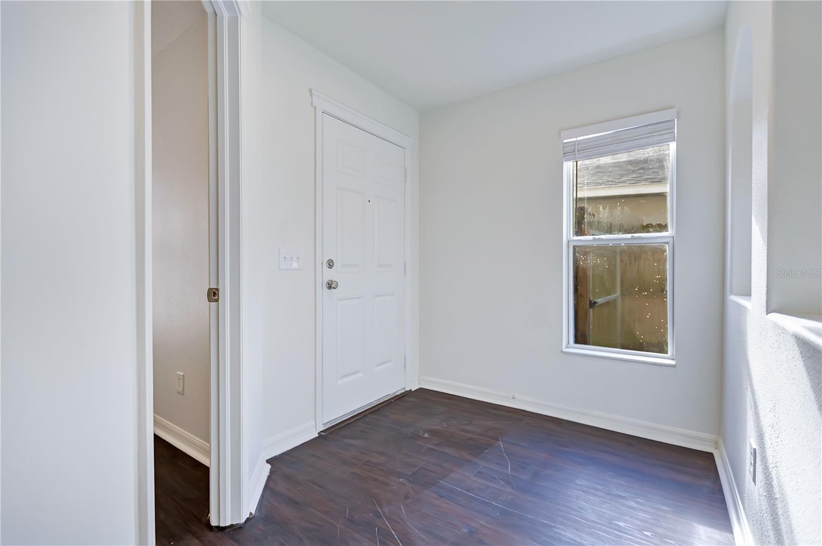 7415 Oxford Garden Cir Property Photo 10