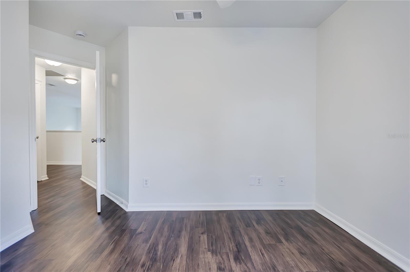 7415 Oxford Garden Cir Property Photo 14
