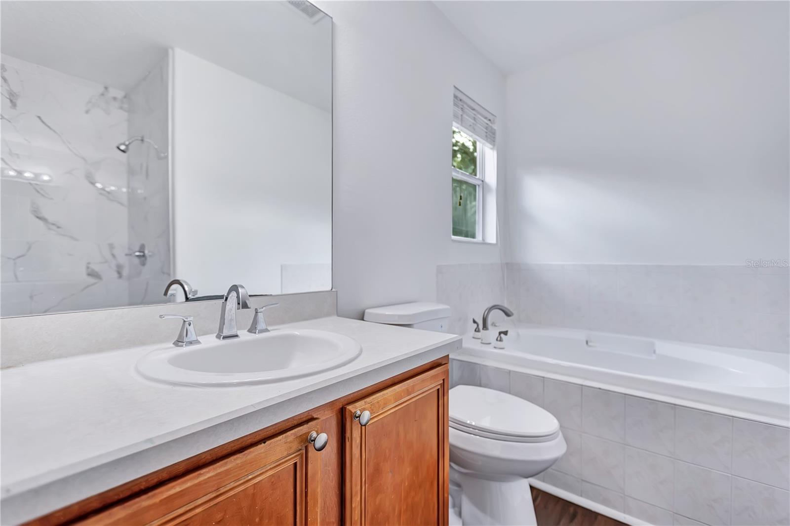 7415 Oxford Garden Cir Property Photo 25