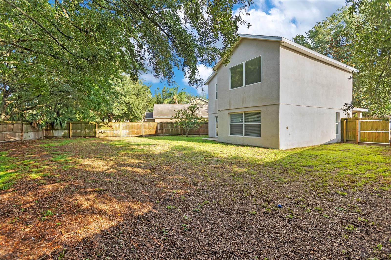 7415 Oxford Garden Cir Property Photo 35