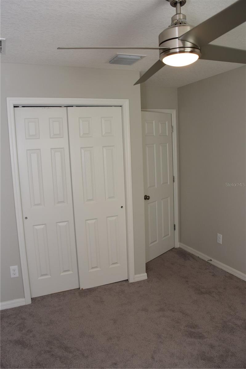 7043 Summer Holly Pl Property Photo 21
