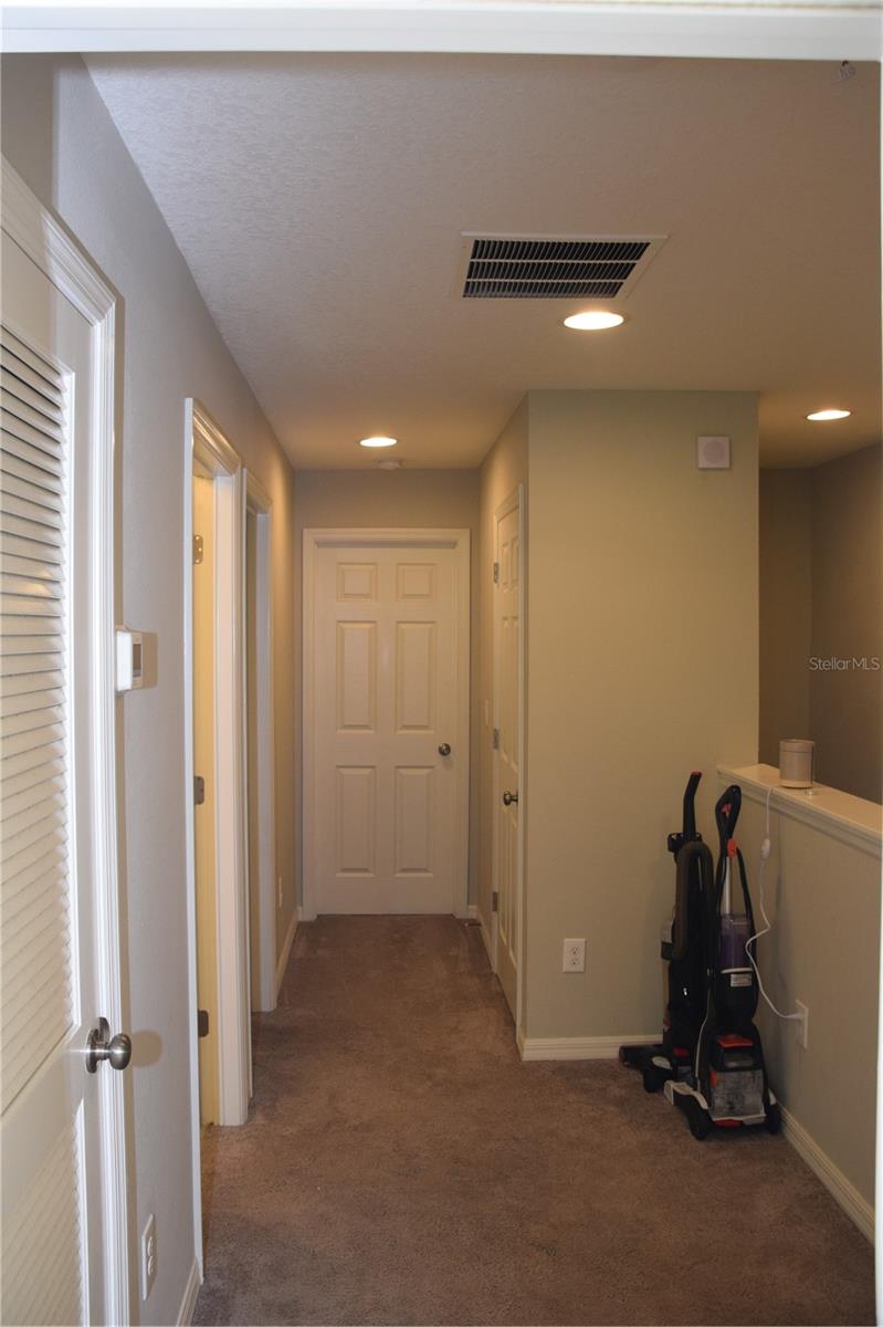 7043 Summer Holly Pl Property Photo 22