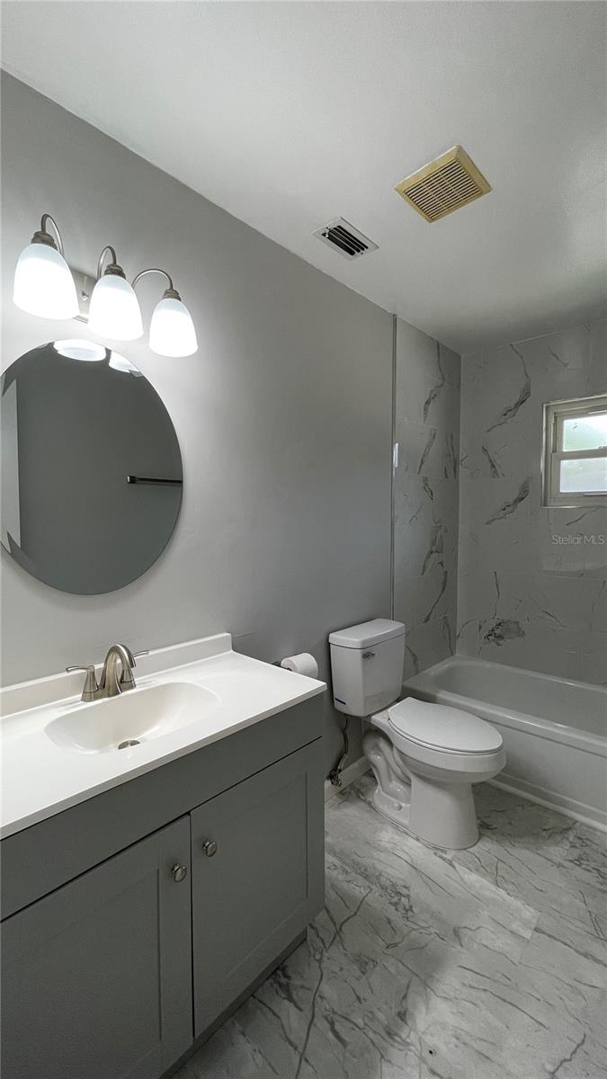 253 W Lake Ina Dr Property Photo 10