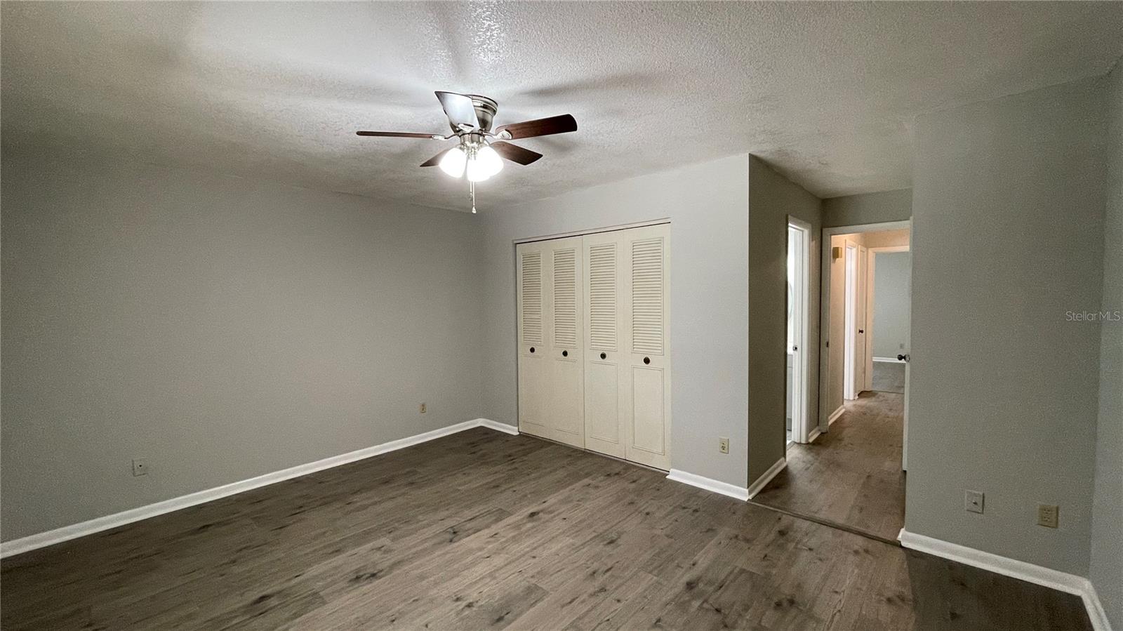 253 W Lake Ina Dr Property Photo 17
