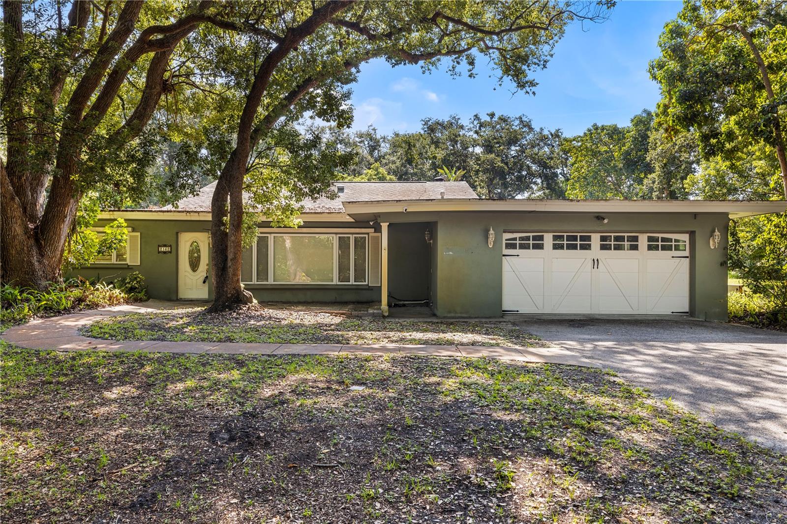 2162 LONG BOW LN Property Photo 1