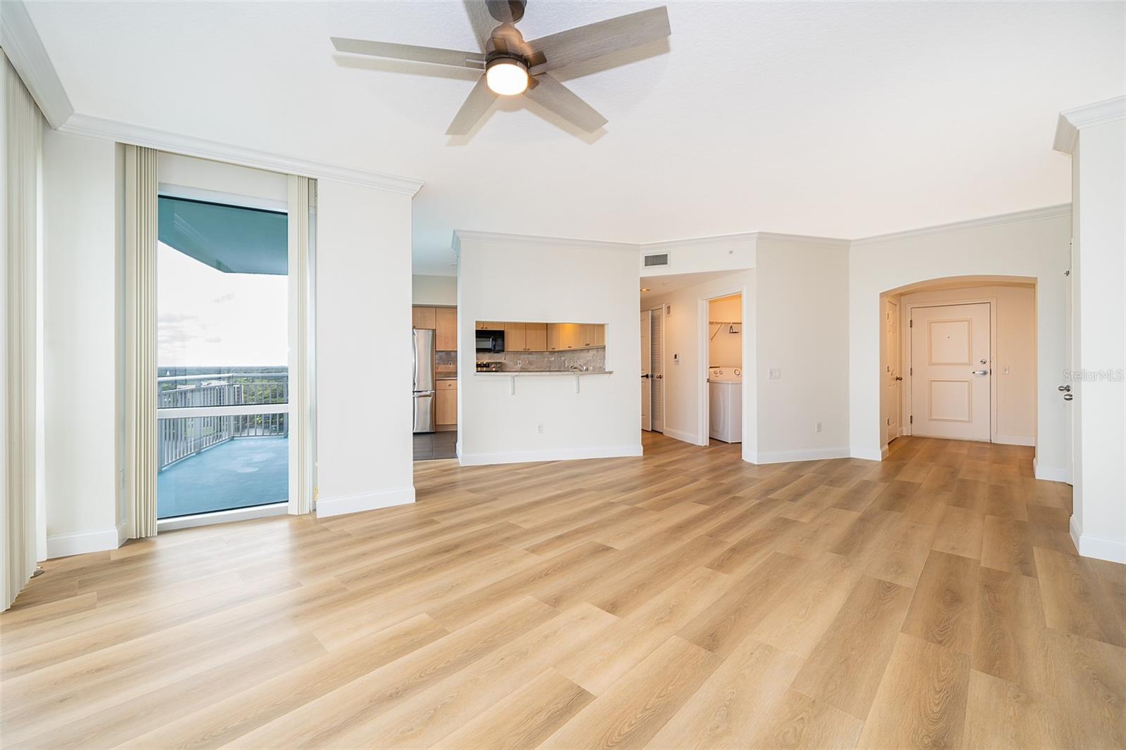 322 E Central Blvd #1602 Property Photo 6