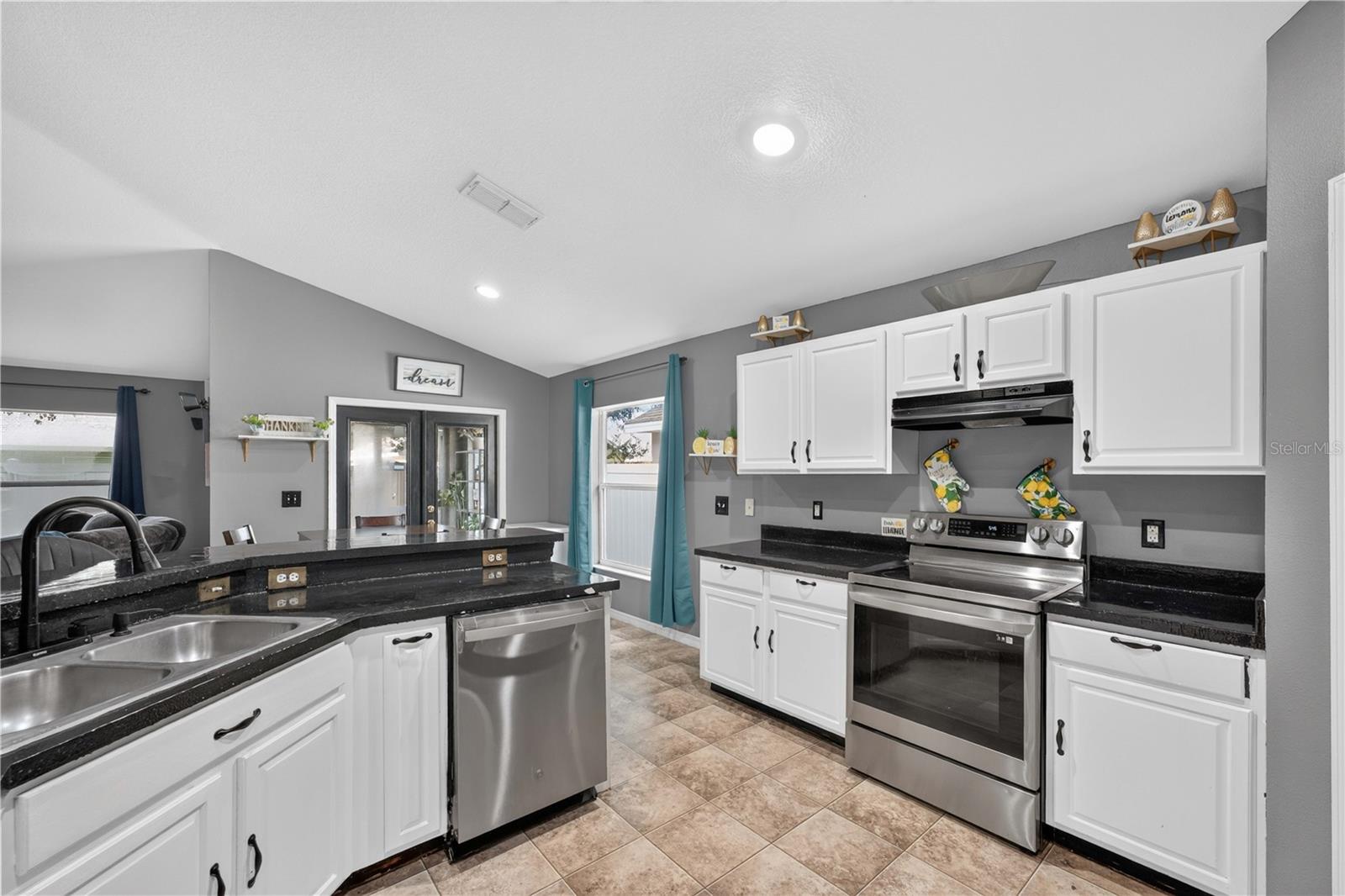 2020 Briarcliff Cir Property Photo 14