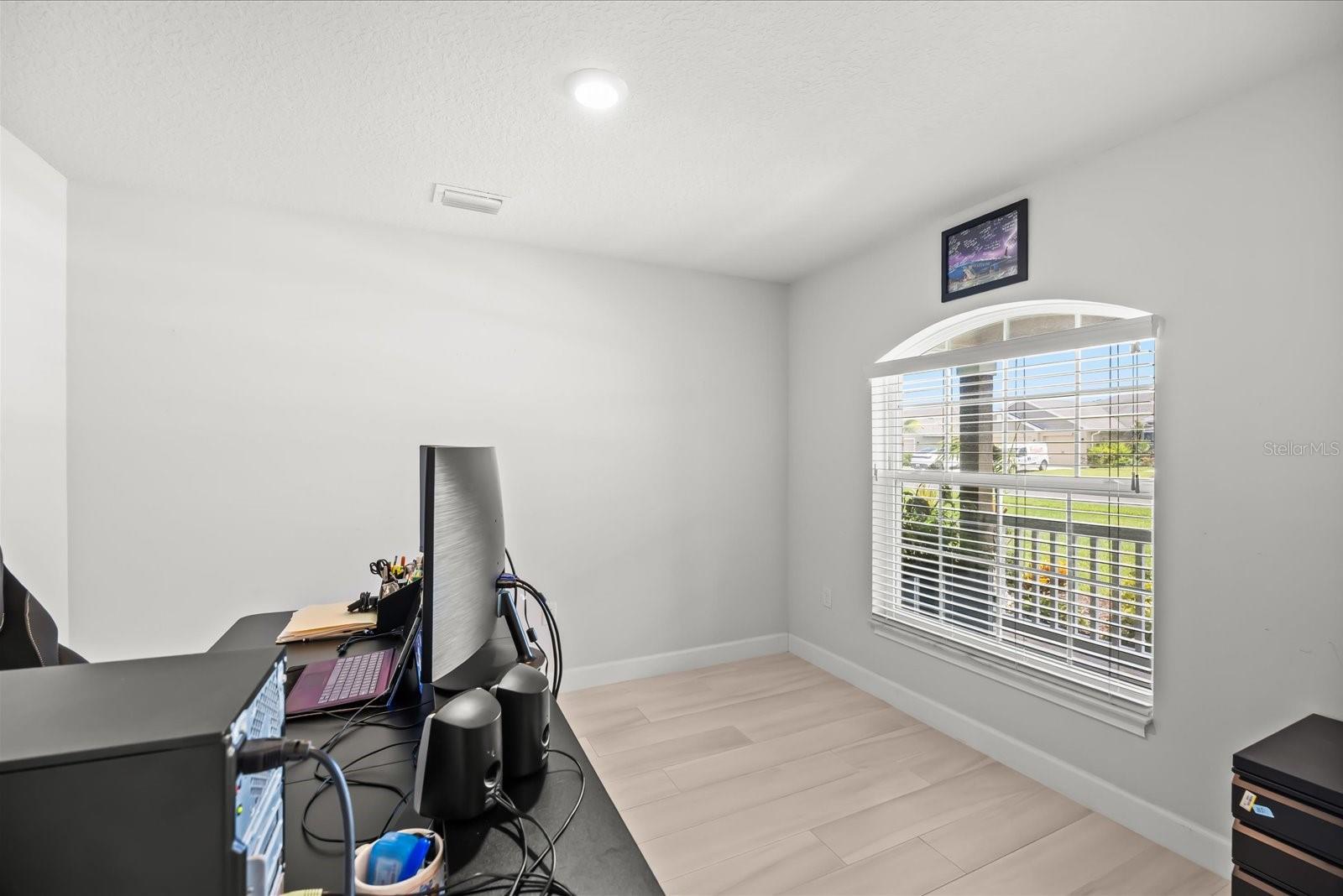8516 Waterstone Blvd Property Photo 15