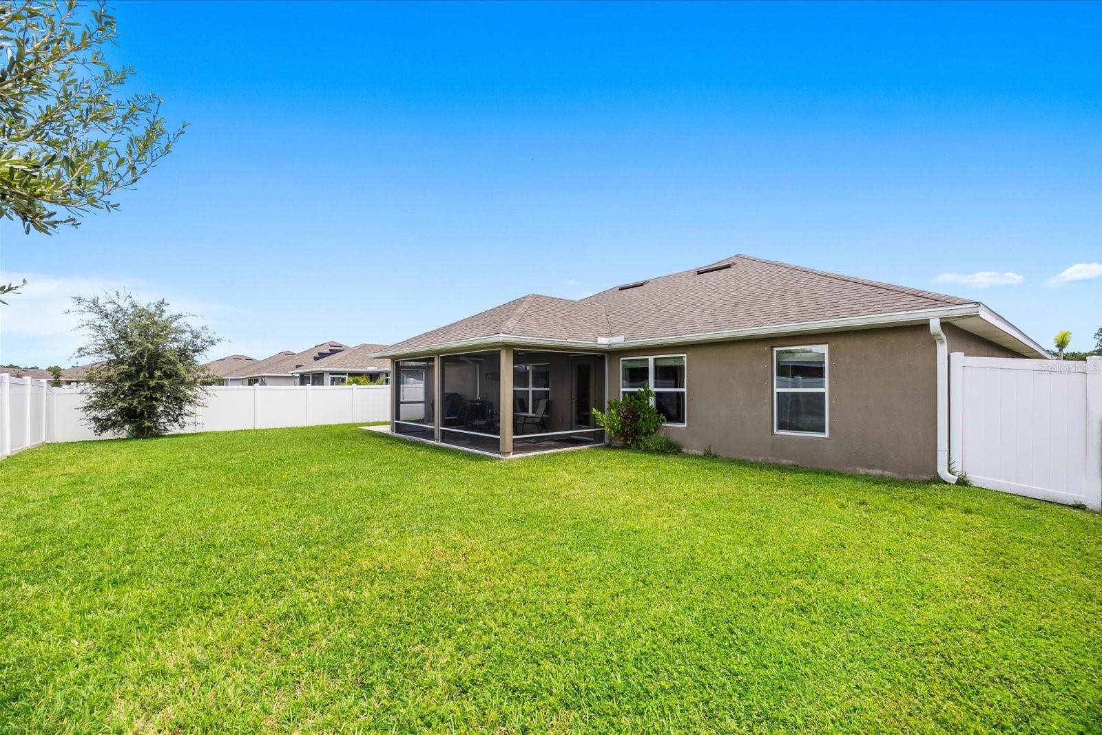8516 Waterstone Blvd Property Photo 18