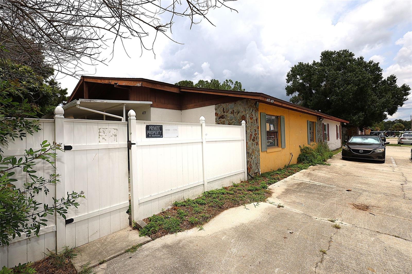 4179 Spitfire Ave Property Photo 2