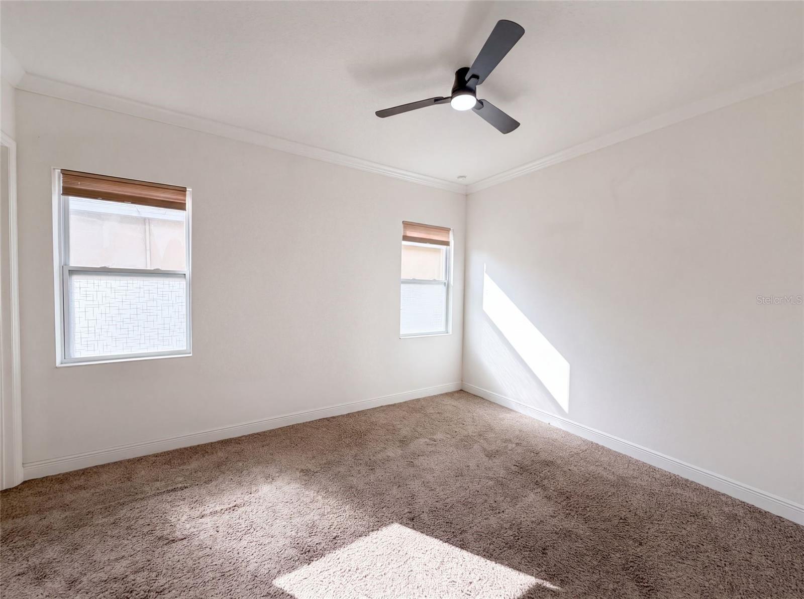 918 Blackthorn Dr Property Photo 10