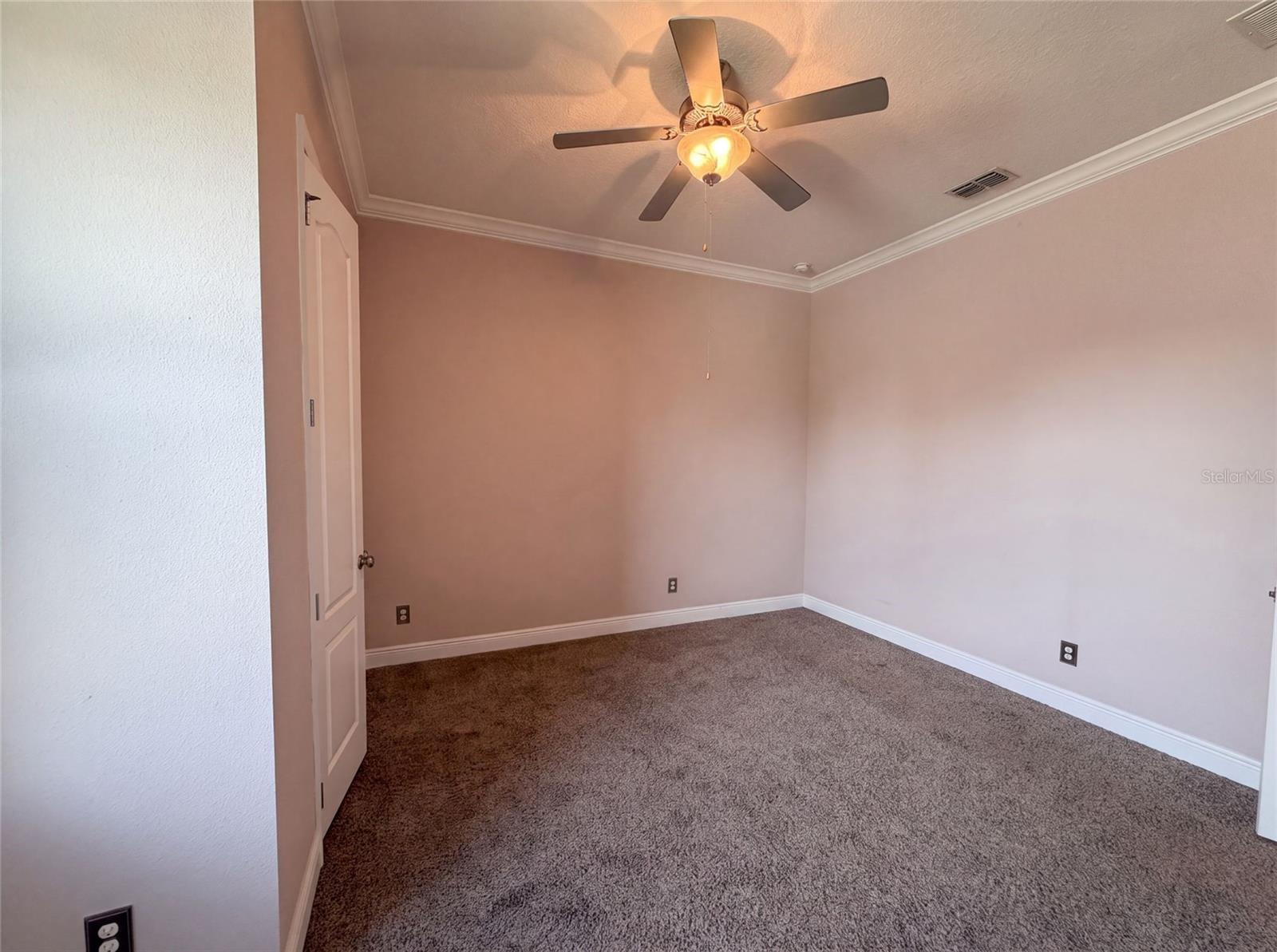918 Blackthorn Dr Property Photo 13