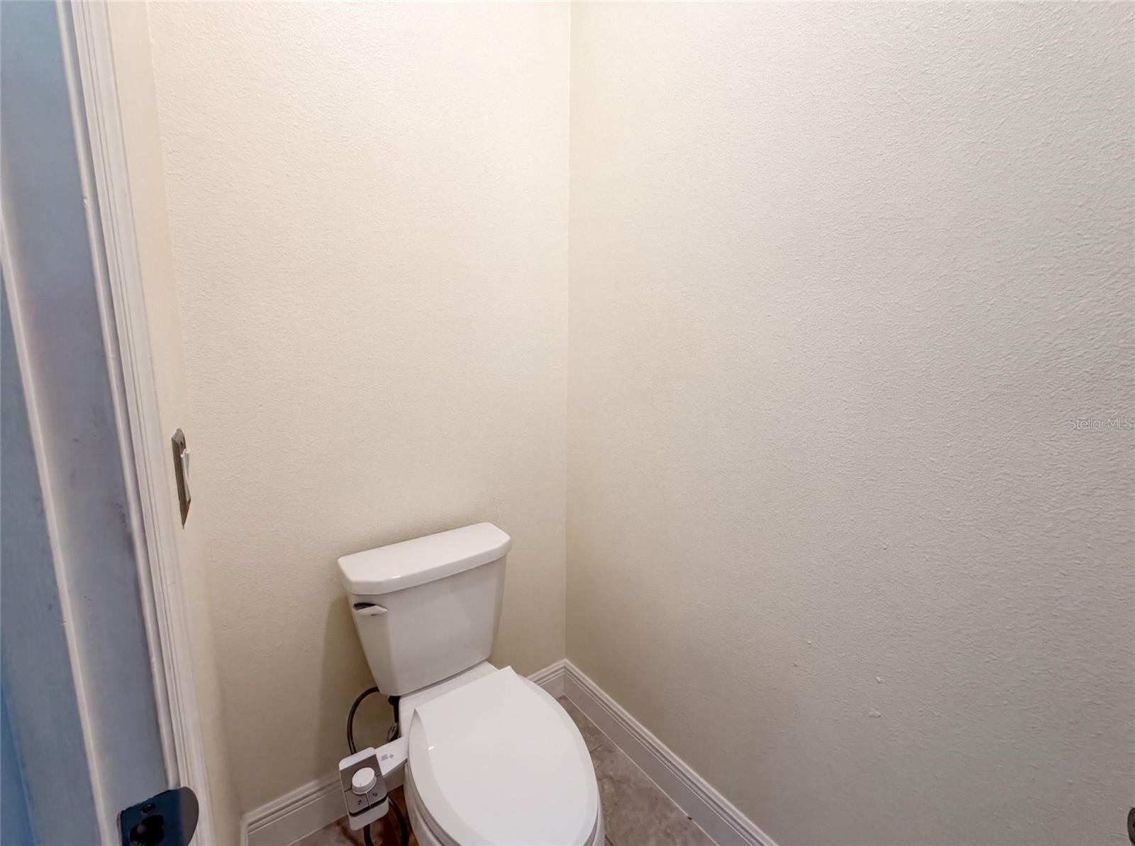 918 Blackthorn Dr Property Photo 17