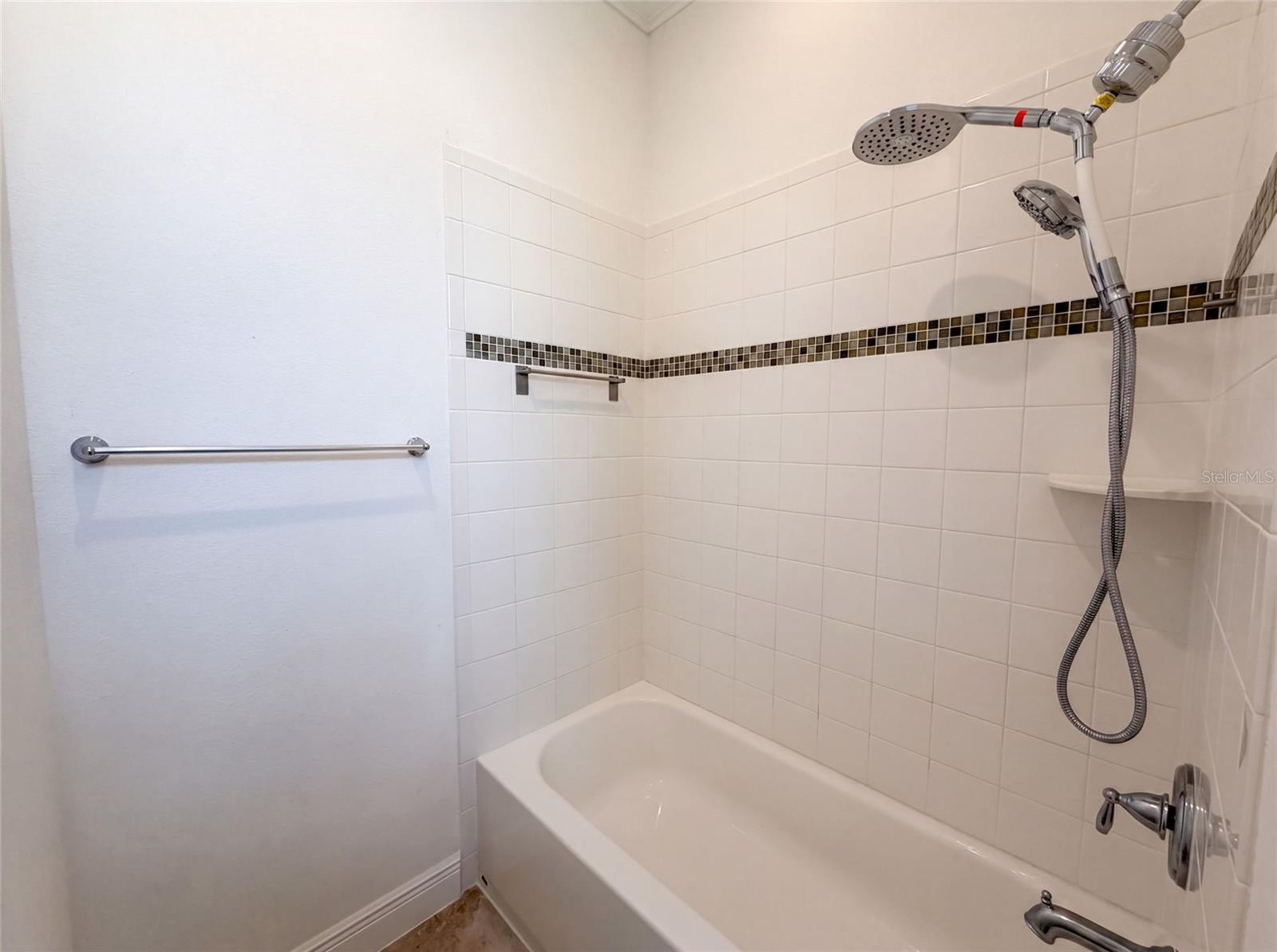 918 Blackthorn Dr Property Photo 21