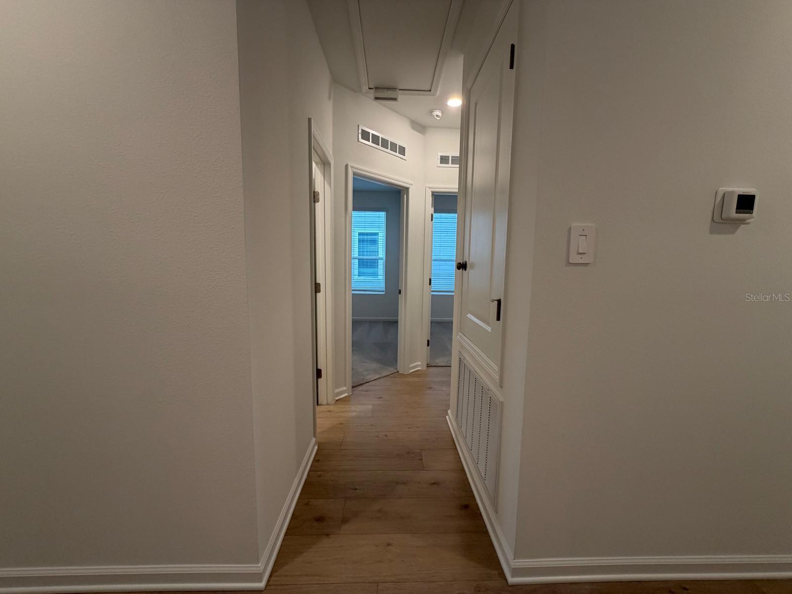 O6430519 Property Photo 8