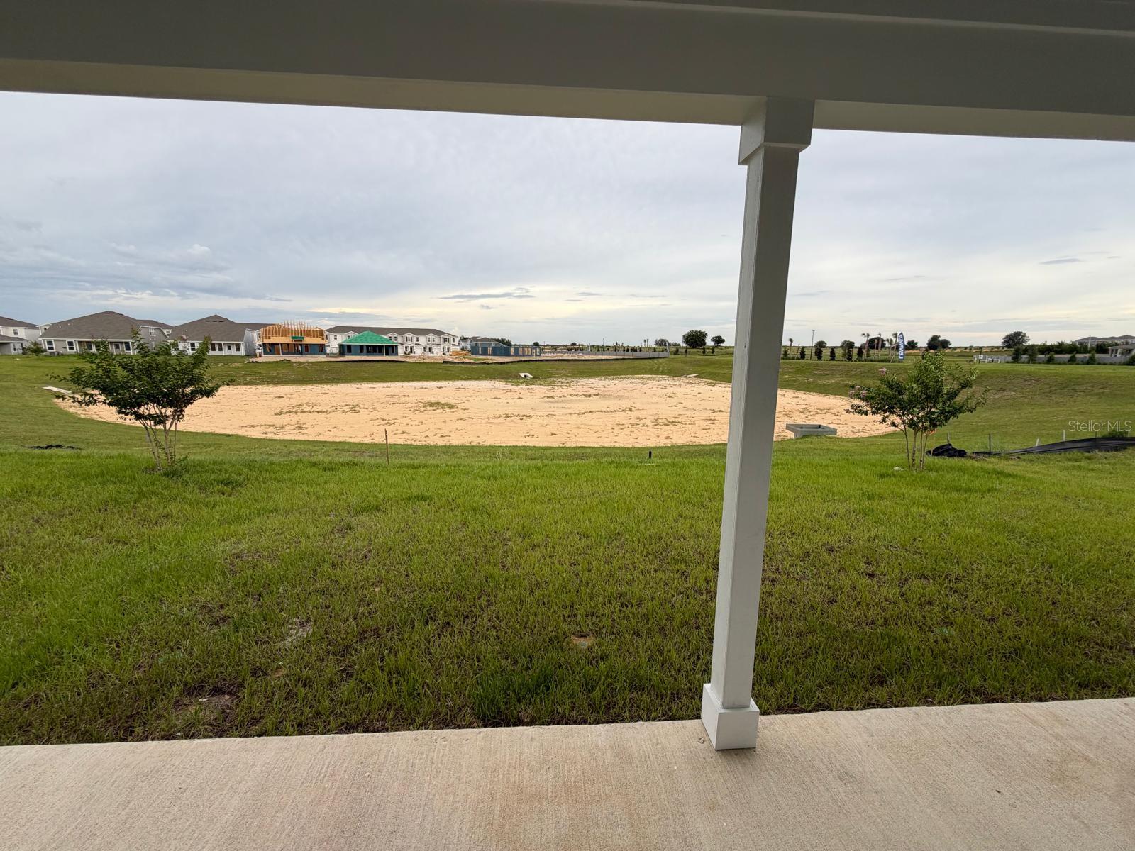 O6430519 Property Photo 25