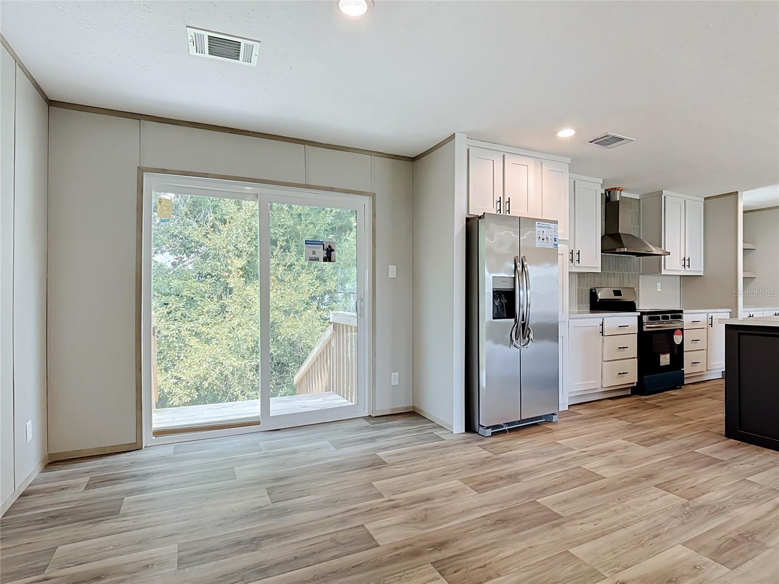 1626 Tarpon Blvd Property Photo 14