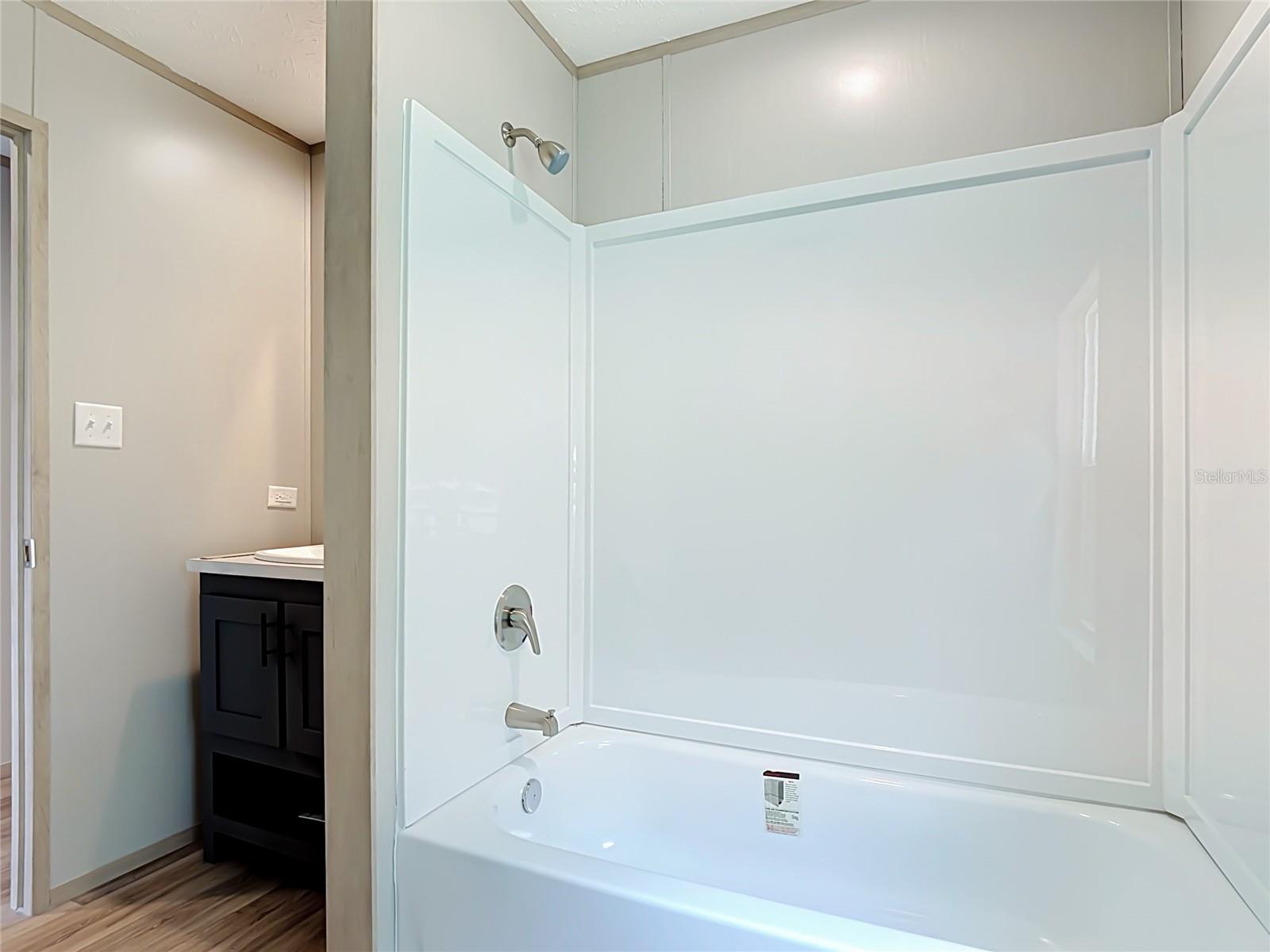 1626 Tarpon Blvd Property Photo 29