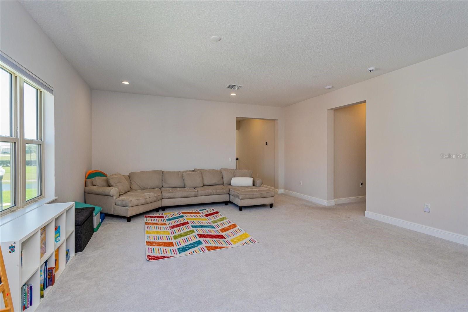 8222 Topsail Pl Property Photo 22