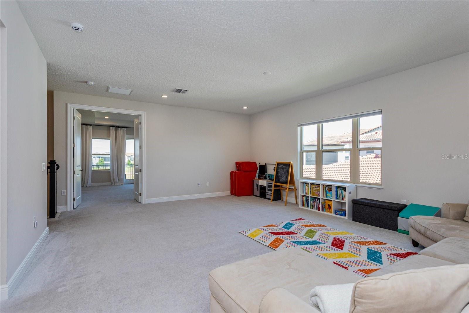 8222 Topsail Pl Property Photo 23