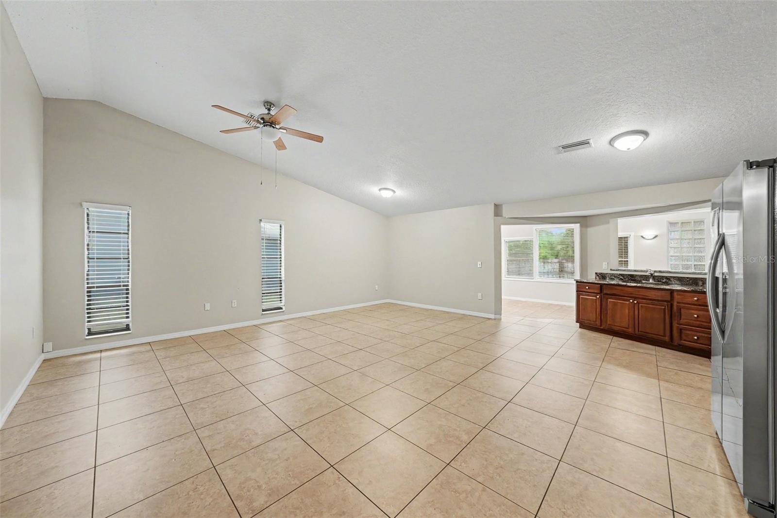 7623 Bramblewood Dr Property Photo 4