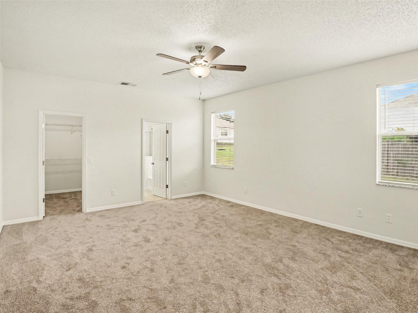 4542 Gallberry Ct Property Photo 8