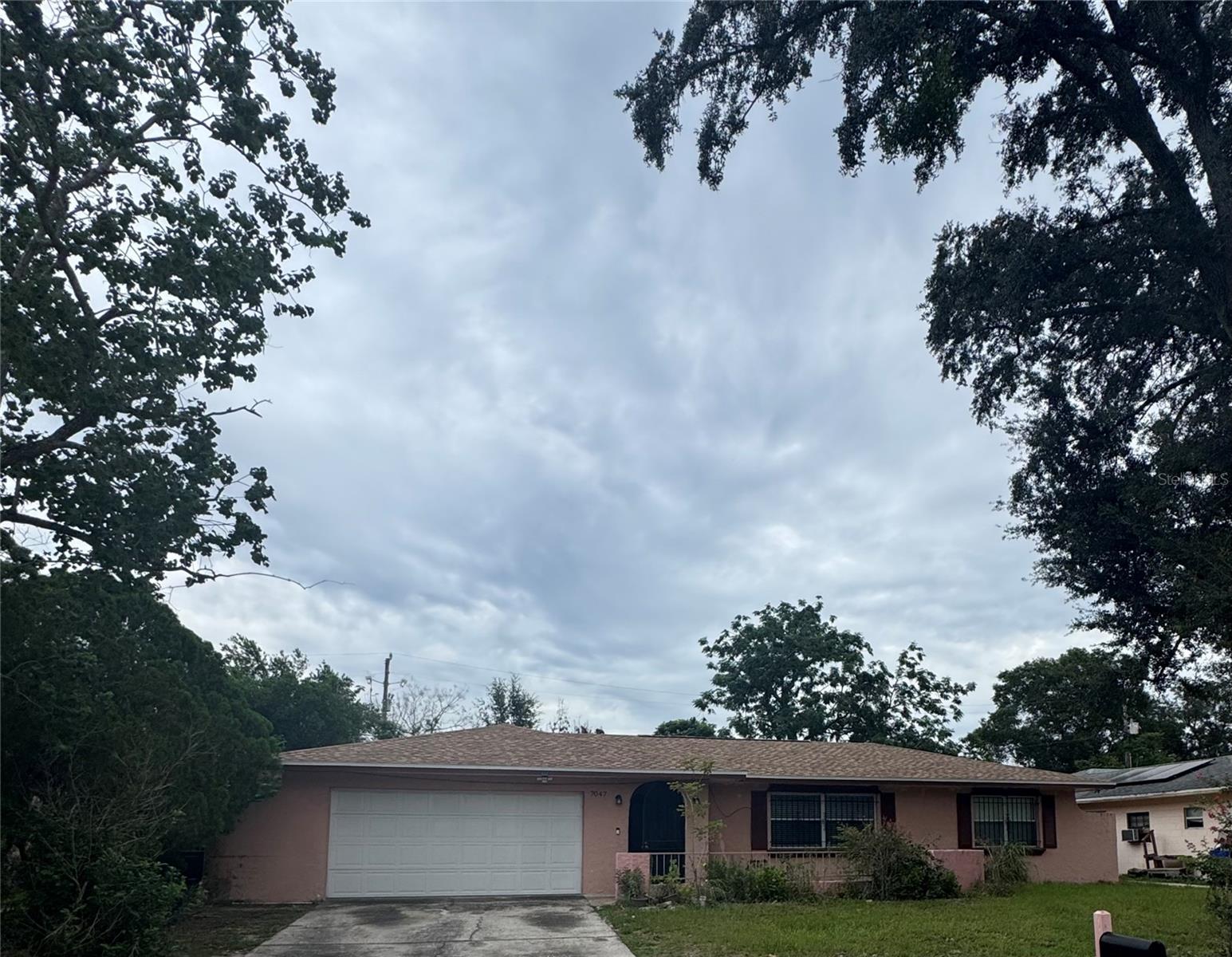 7047 Plumwood Ct Property Photo 1
