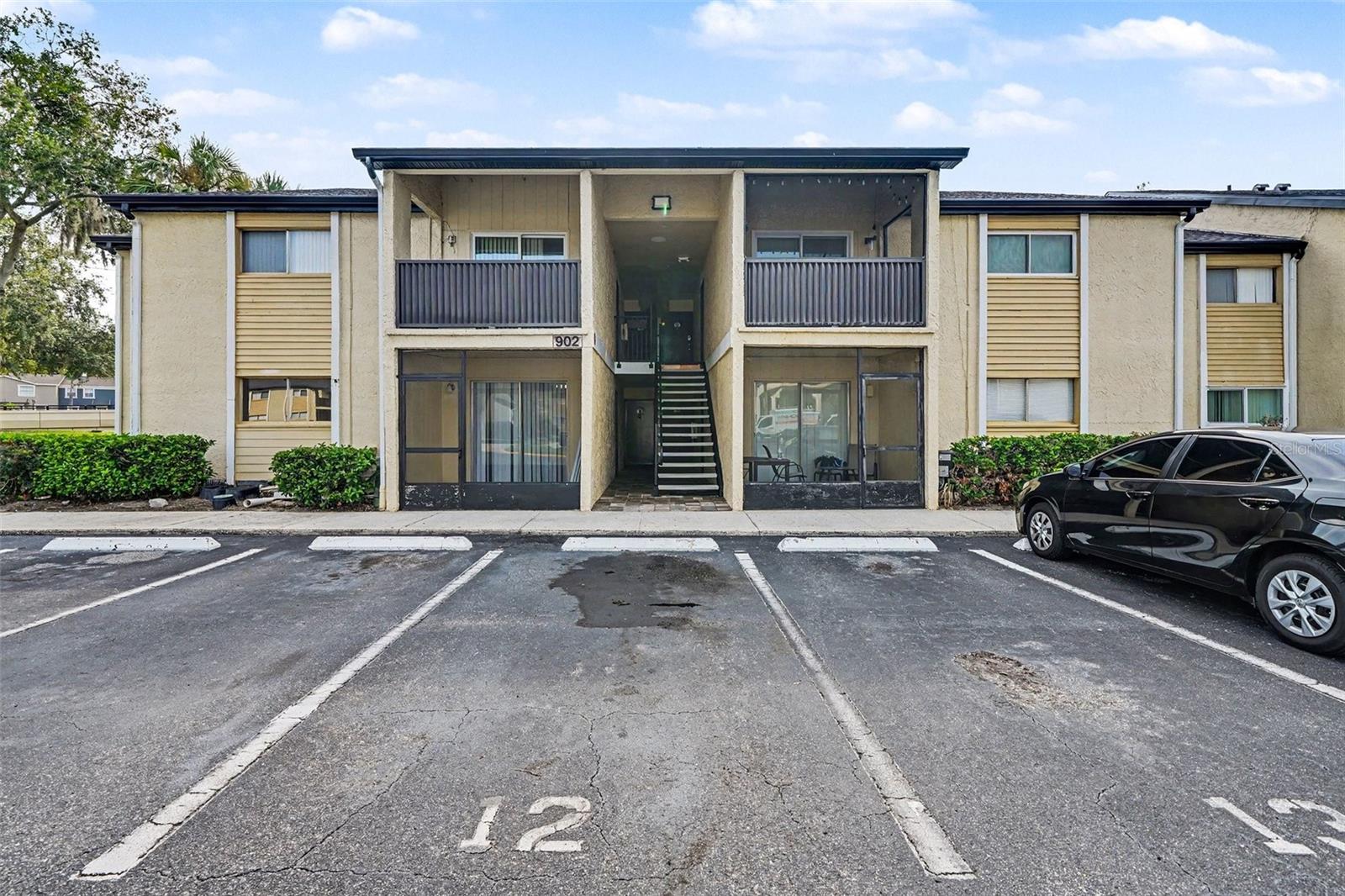 902 Lake Destiny Rd #a Property Photo 1