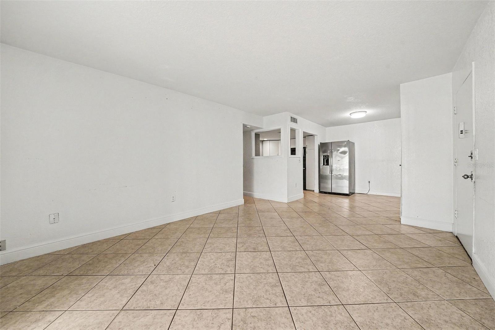 902 Lake Destiny Rd #a Property Photo 8