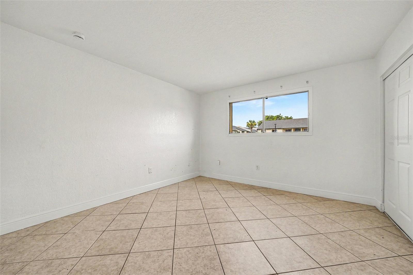 902 Lake Destiny Rd #a Property Photo 14