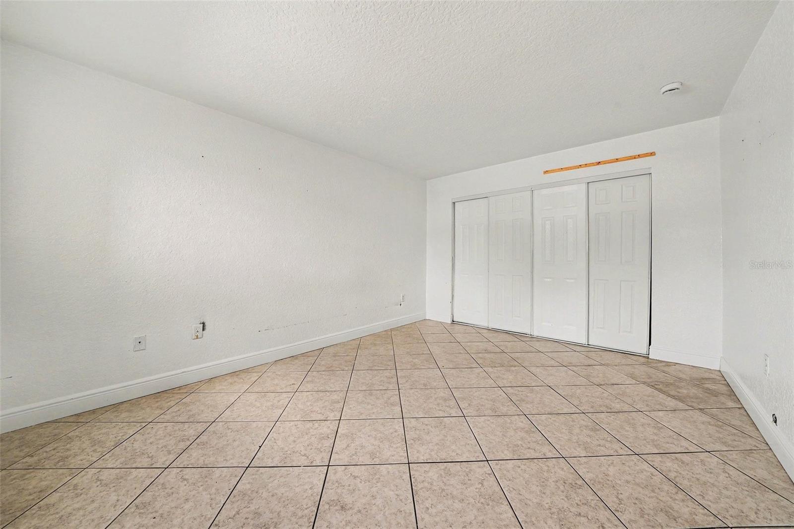 902 Lake Destiny Rd #a Property Photo 20