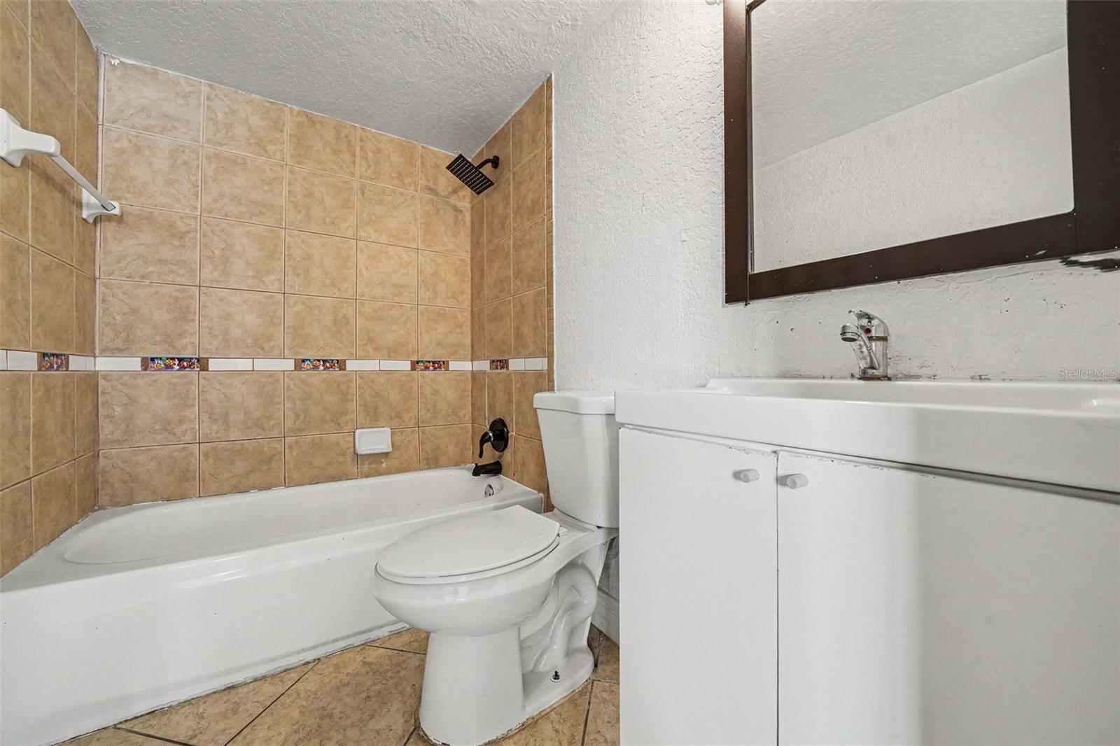 902 Lake Destiny Rd #a Property Photo 22