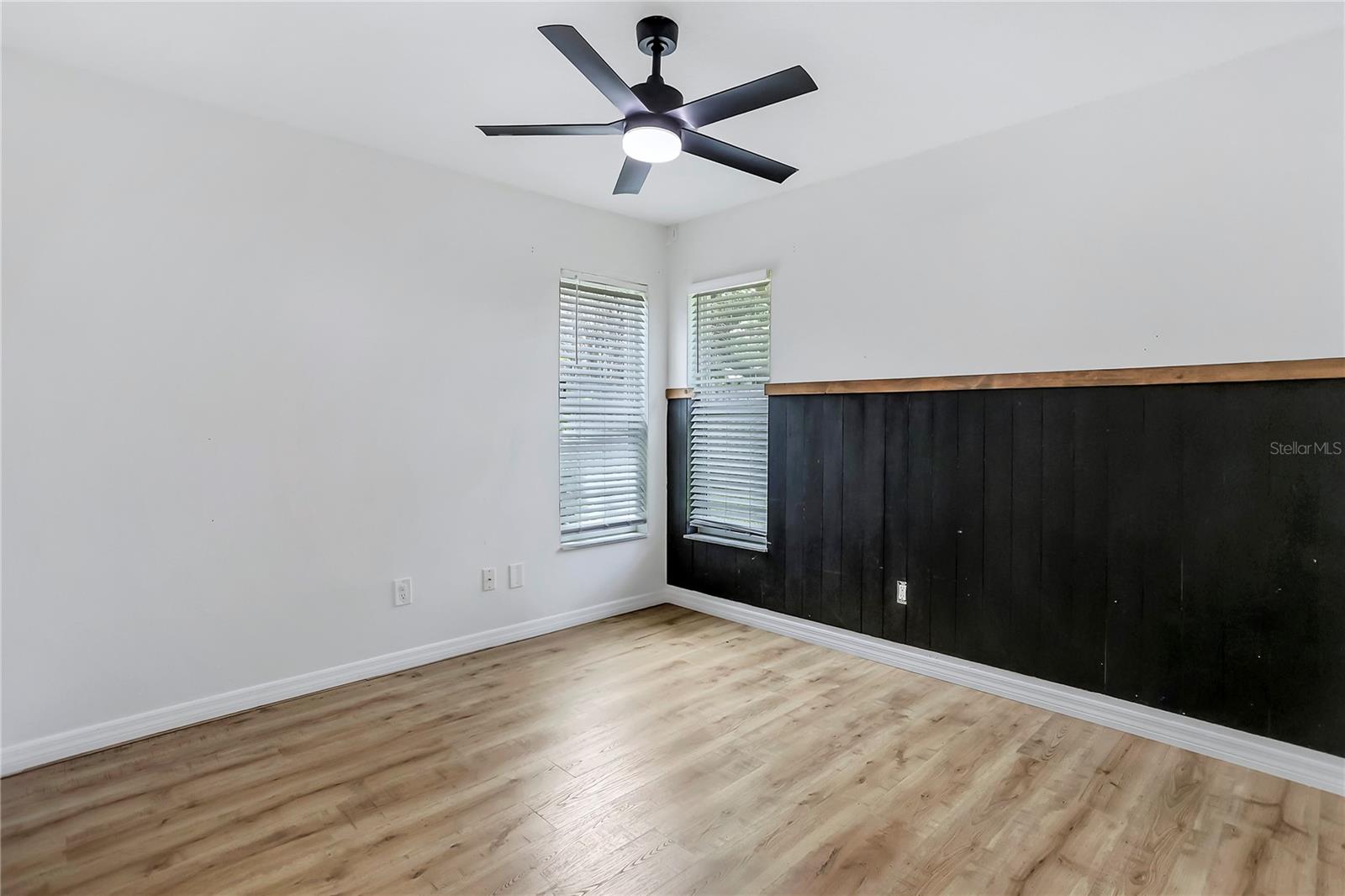 1107 Covington St Property Photo 19