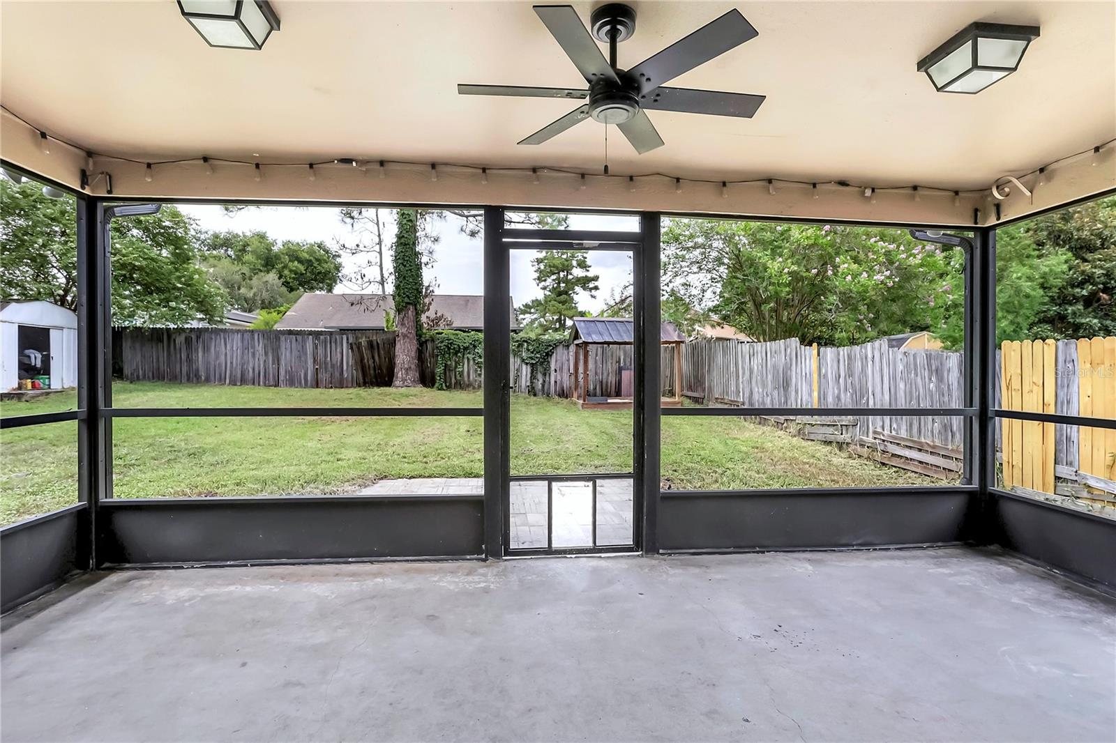 1107 Covington St Property Photo 23