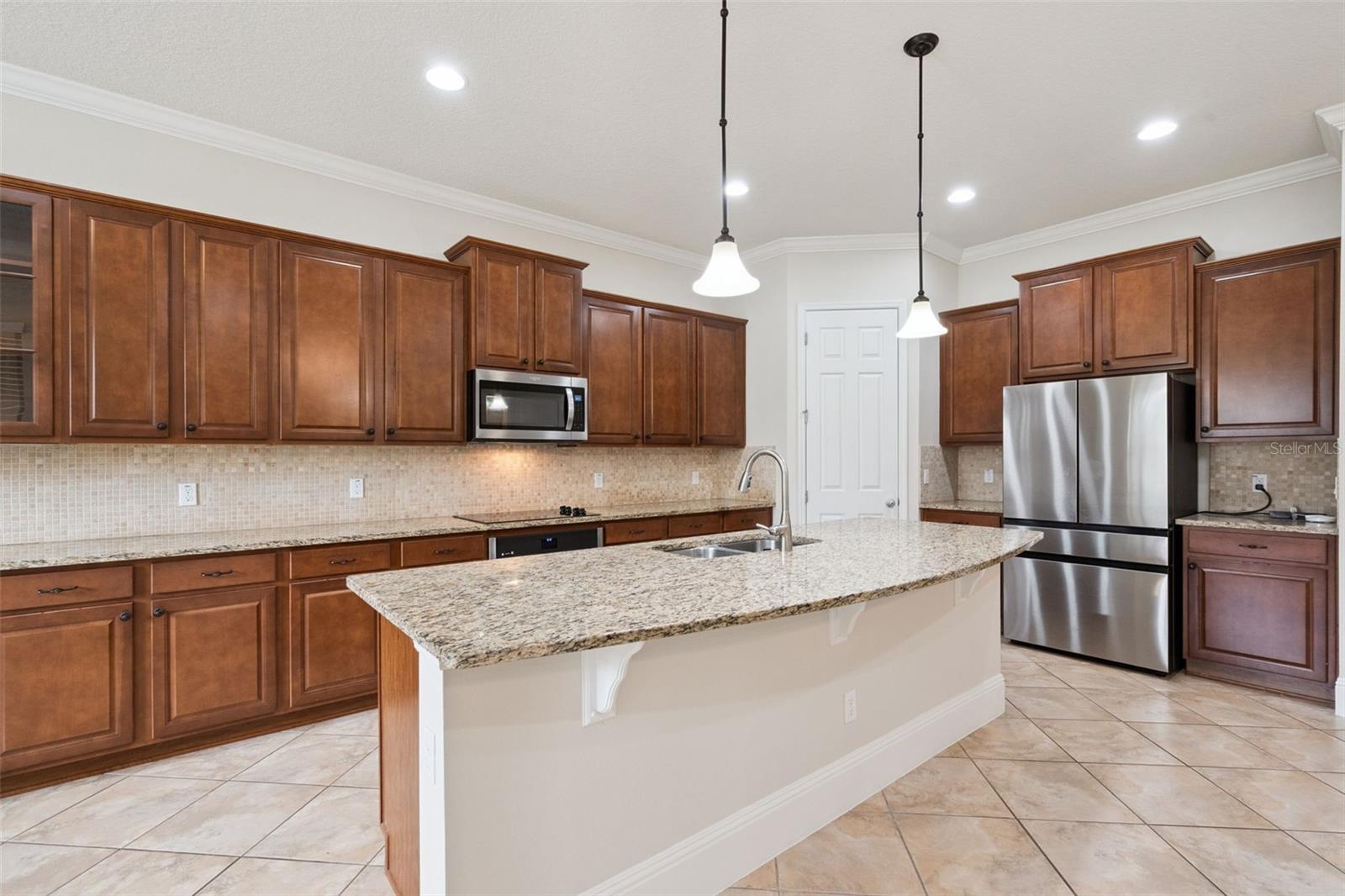9447 Prince Harry Dr Property Photo 10