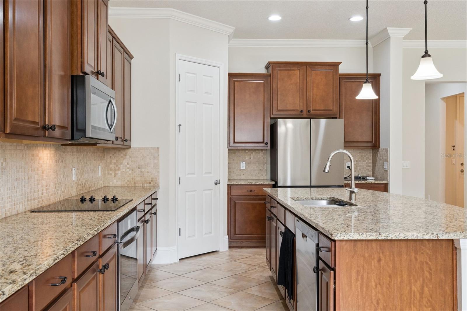 9447 Prince Harry Dr Property Photo 11