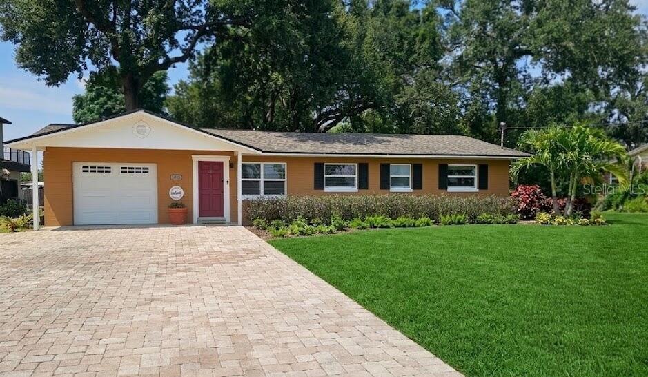 1903 Simonton Ave Property Photo 1