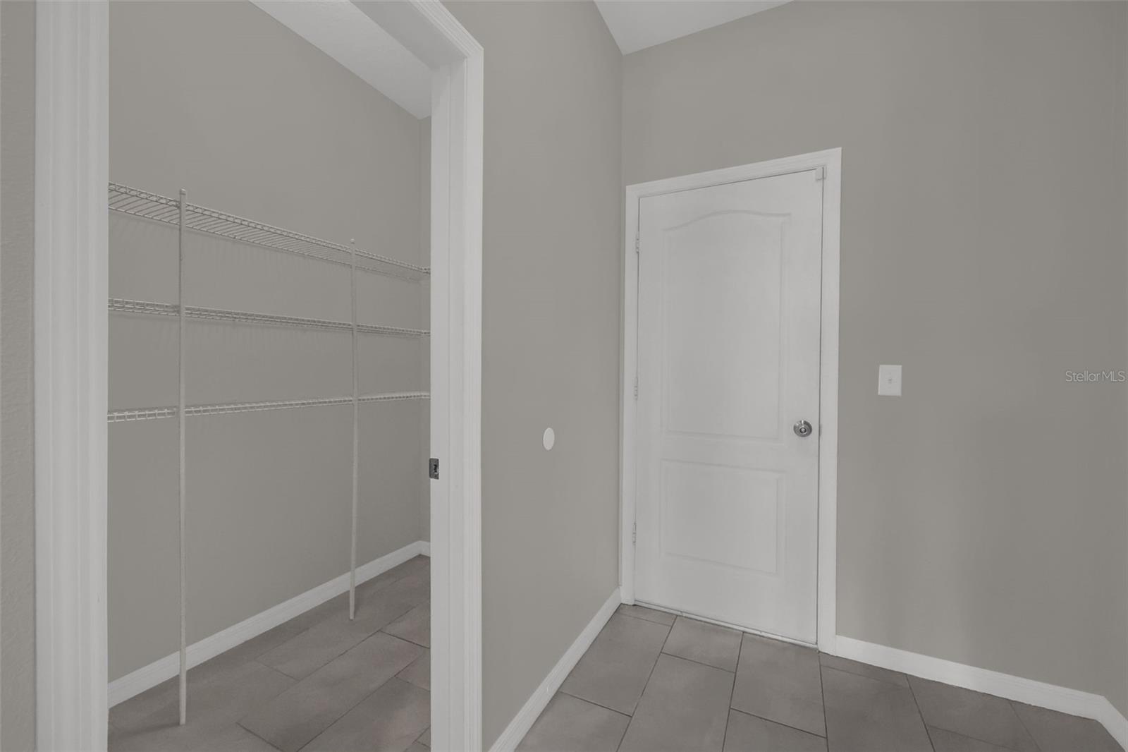 12112 Carson Dr Property Photo 12