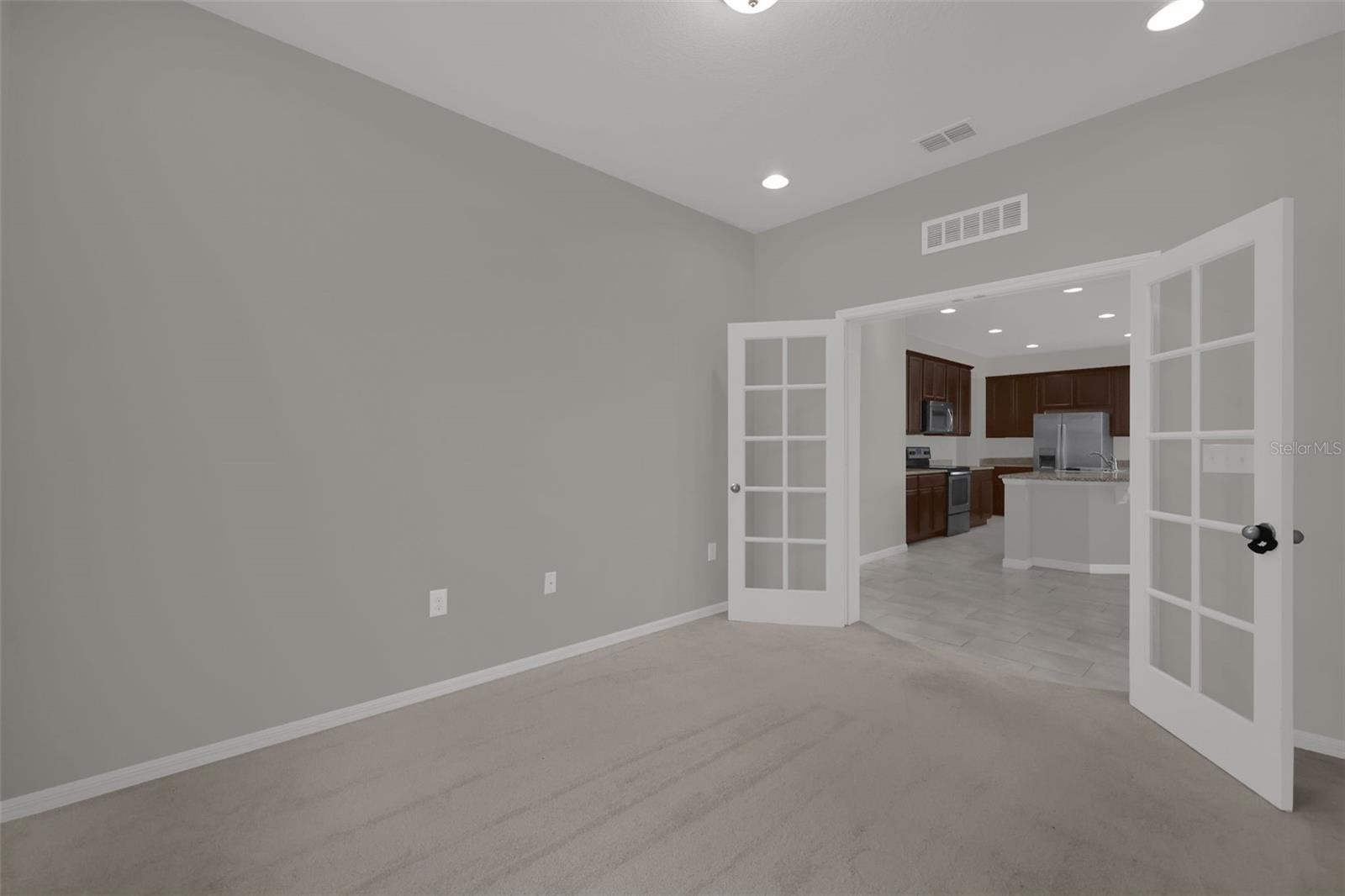 12112 Carson Dr Property Photo 14