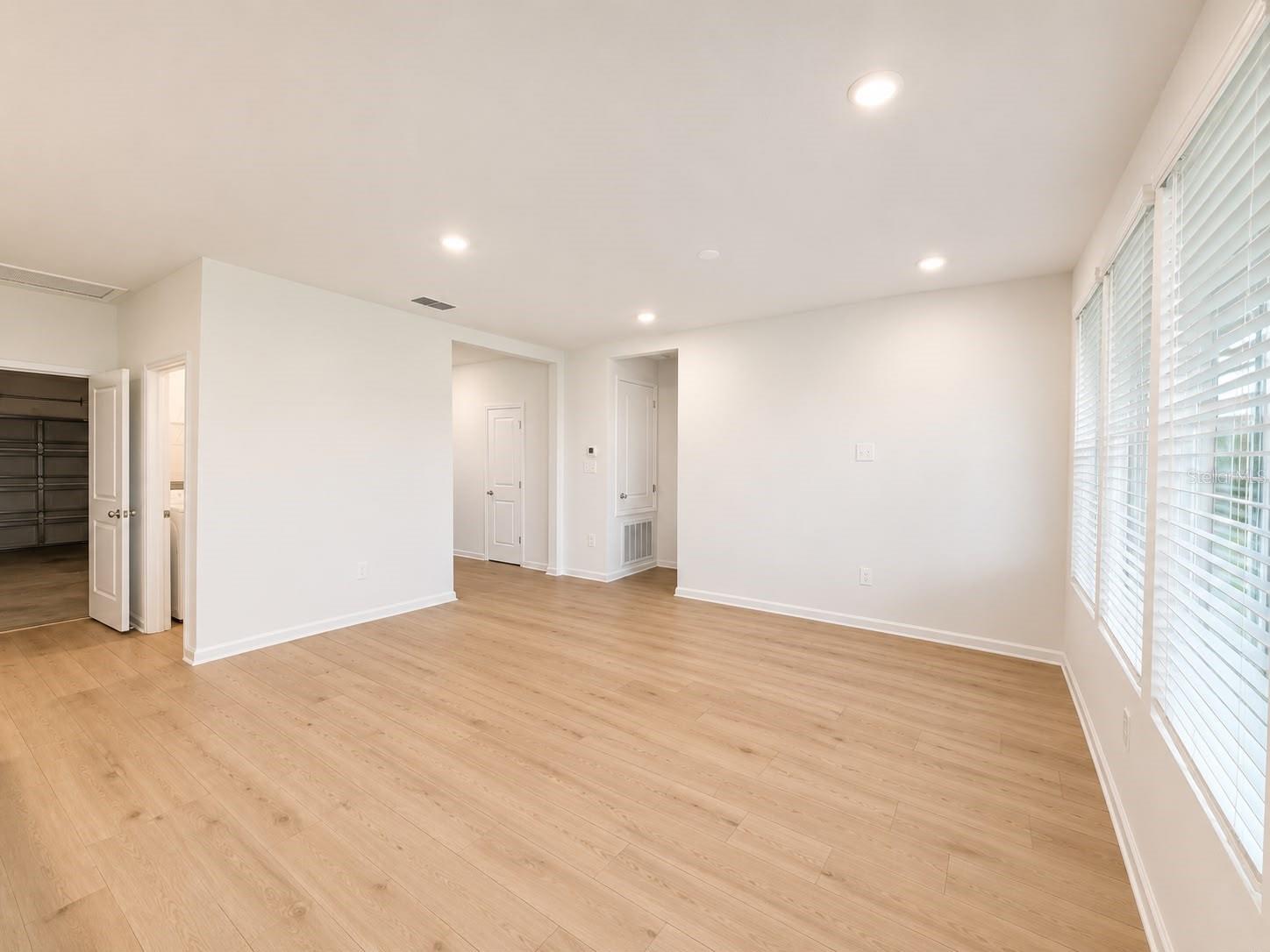 817 House Blvd Property Photo 3