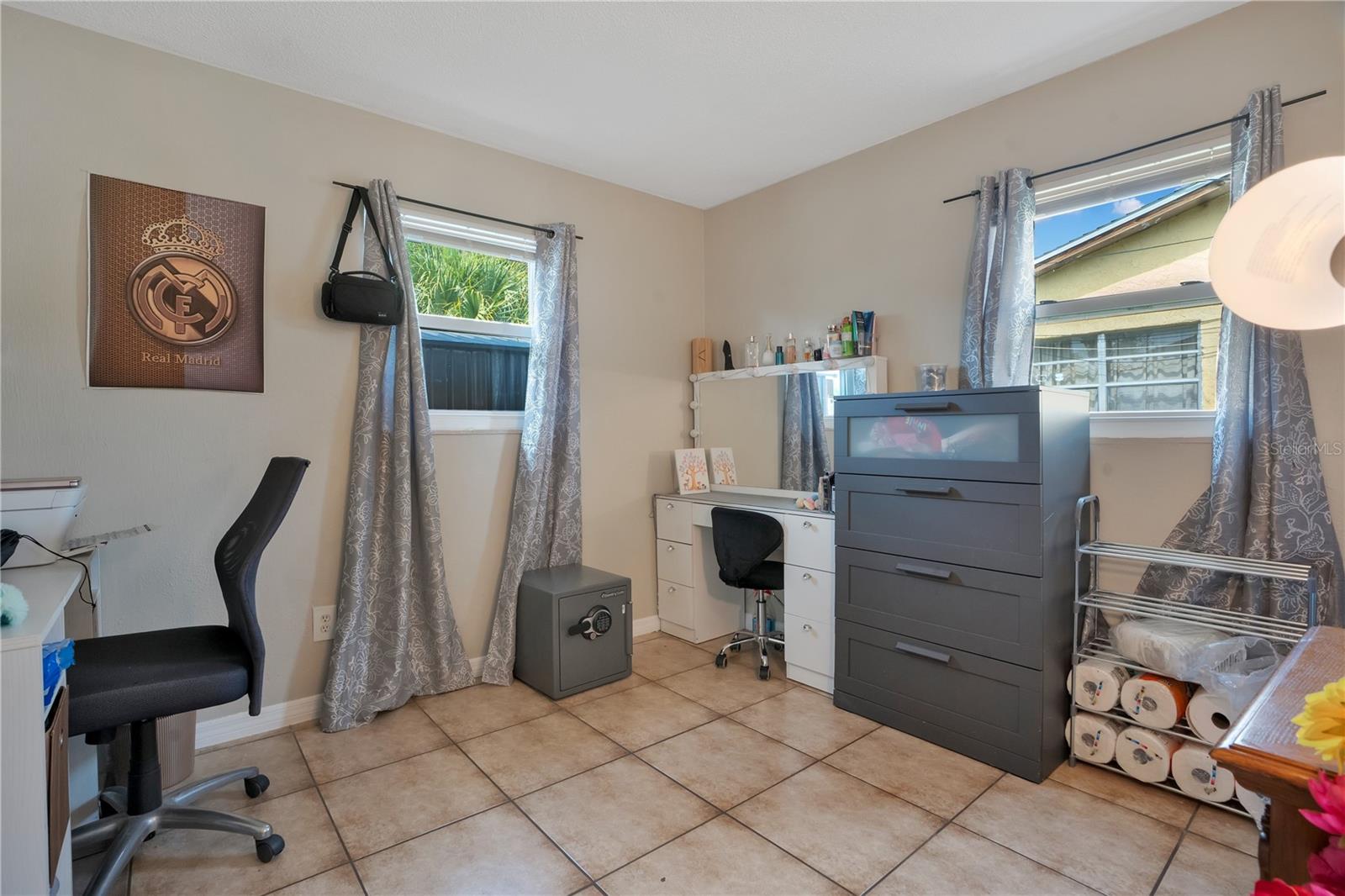 4325 Cassius St Property Photo 19