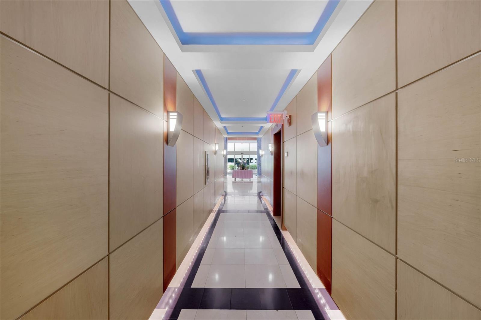 241 Riverside Dr #608 Property Photo 27